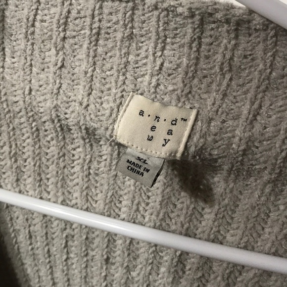 Beige Cardigan - Picture 4 of 8